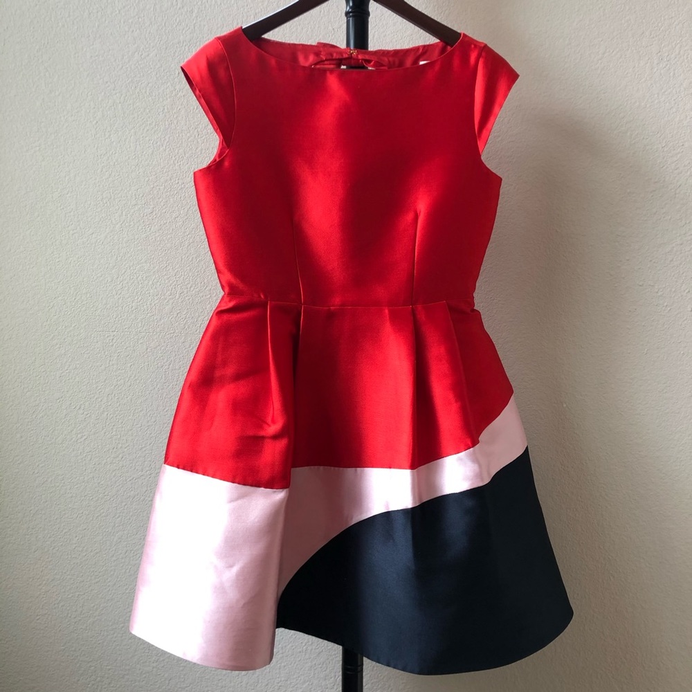 Gorgeous NWT Kate Spade Fit & Flare Dress